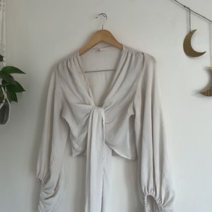 Flowy Peasant Top 🕊